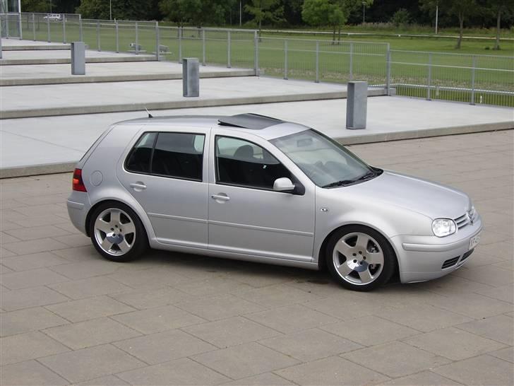VW Golf GTI 1,8 T billede 1
