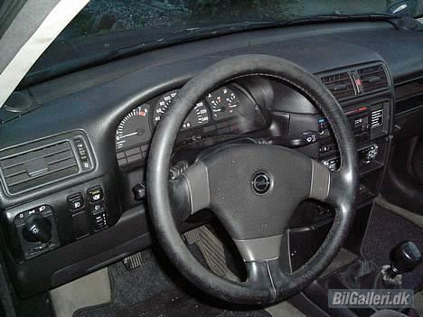 Opel vectra 2000 16v.SOLGT billede 14