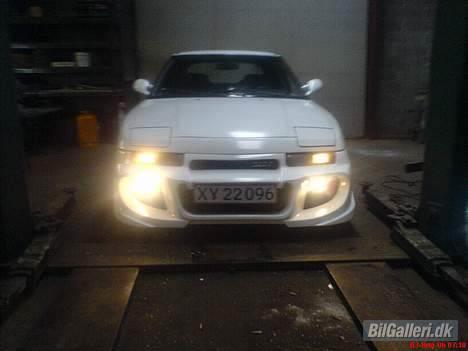 Mazda 323 F *Solgt* billede 3