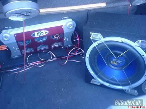 Mazda 323 F *Solgt* billede 9