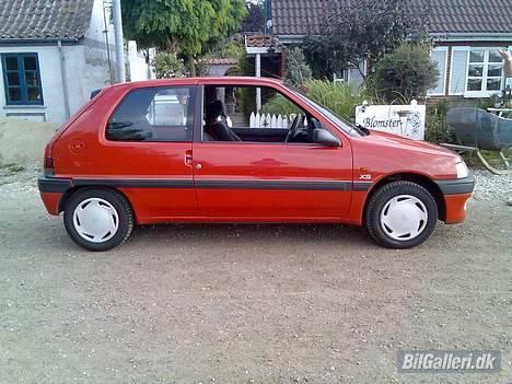 Peugeot 106 Solgt! billede 4