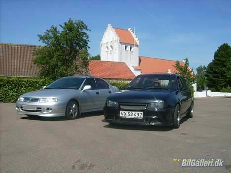 Mitsubishi carisma *solgt* :( billede 2