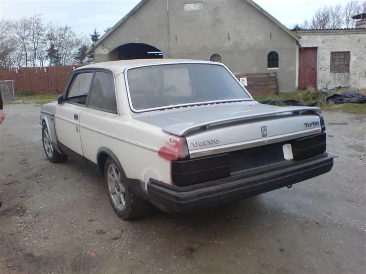 Volvo 242 solgt billede 5