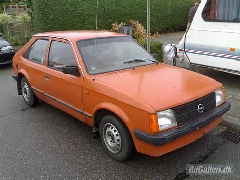 Opel kadett D (solgt) billede 2