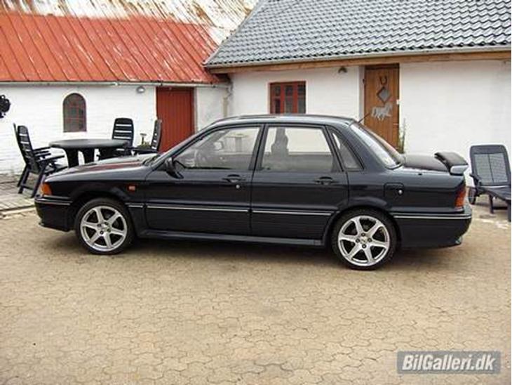 {{currentPhoto.altText}} billede {{currentPhoto.number}}