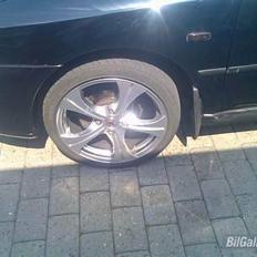 Mitsubishi carisma turbo solgt