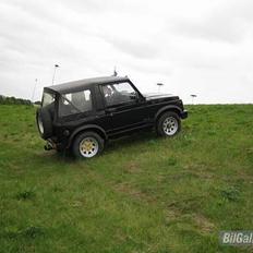 Suzuki sj 413  solgt