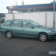 Peugeot 406