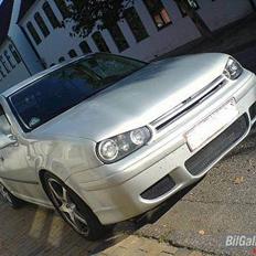 VW Golf IV *SOLGT*