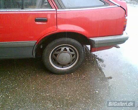 Opel ascona 1,6 SOLGT billede 11