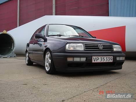 VW Vento GL - Solgt billede 13