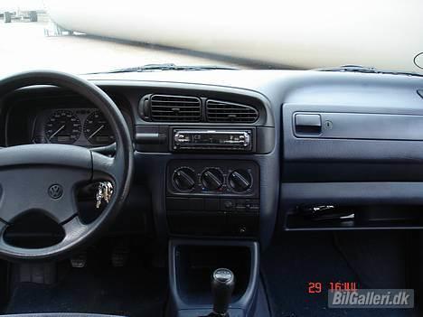 VW Vento GL - Solgt billede 14