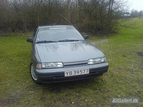 Mazda 626 Coupè (solgt) billede 2