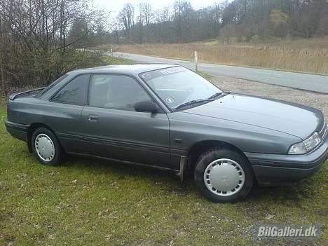 Mazda 626 Coupè (solgt) billede 3