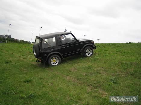 Suzuki sj 413  solgt billede 1