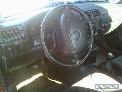 Opel vectra TOTAL SKADET billede 3