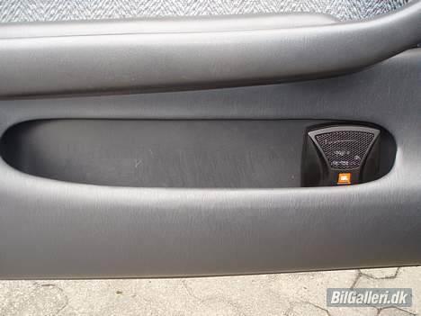 Toyota corolla solgt - delfilter monteret i døren billede 19