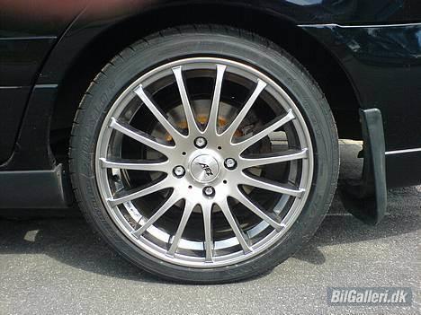 Nissan Primera Comfort - 17" alu... det ser da meget godt ud.... billede 6