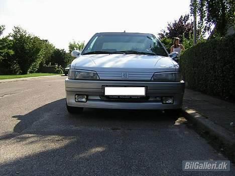 Peugeot 106 XS *SOLGT* billede 4