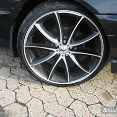 Toyota Avensis "SOLGT"