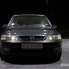 Opel Vectra b