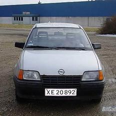 Opel Kadett E *solgt*