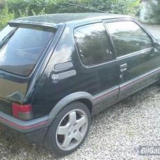 Peugeot 205 MI16 (solgt)