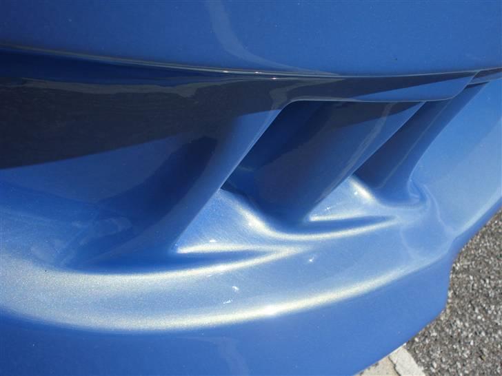 Mazda Aqua 323F BJ solgt - et lille kik på farvespilet billede 18