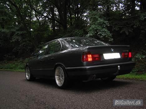 BMW 525I Solgt! billede 2