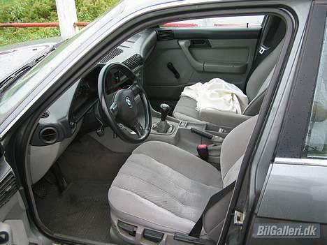 BMW 525I Solgt! - Lidt af kabinen. billede 17