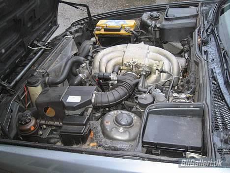BMW 525I Solgt! - Den motor som ligger i PT.  billede 20
