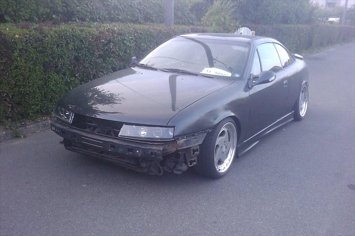 Opel Calibra Airride Panter - Det hjalp lidt med farve, selvom det dog kun er spray indtil videre :D billede 15