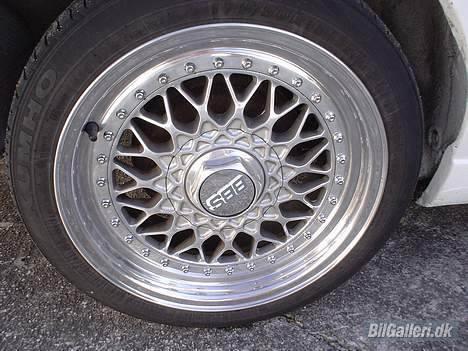 VW Vento TDI GL *Solgt!* billede 13