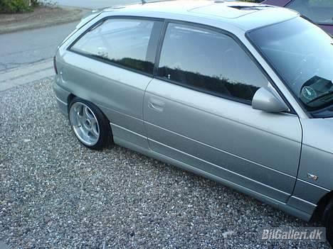 Opel astra gsi 2,0 8v SOLGT billede 18