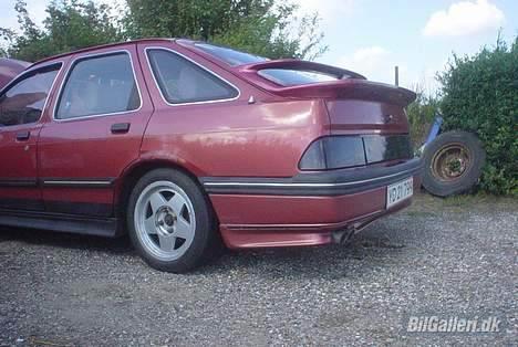 Ford Sierra 2,3 V6 **SOLGT** billede 14