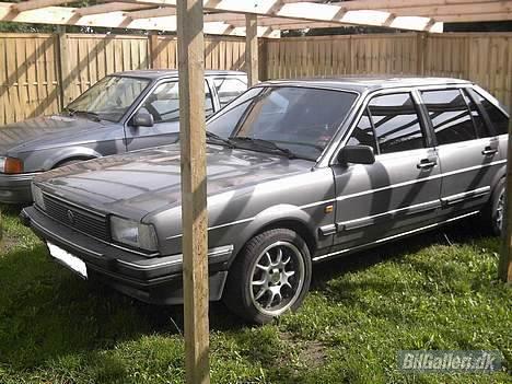 VW Santana solgt billede 13