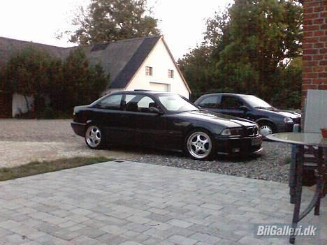 BMW 320i E36 Coupé (SOLGT) billede 1