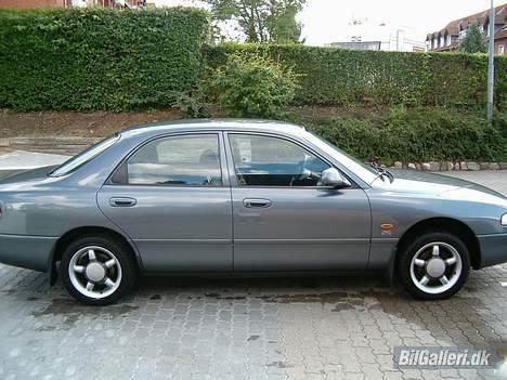 Mazda 626 GE LX  (solgt) billede 1