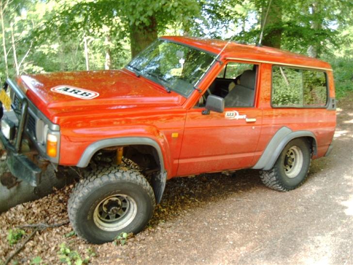 Nissan patrol gr "solgt" - med 3 tommer old man emu og 33x12.5x15 plus hjemmebygget kofanger med spil billede 1
