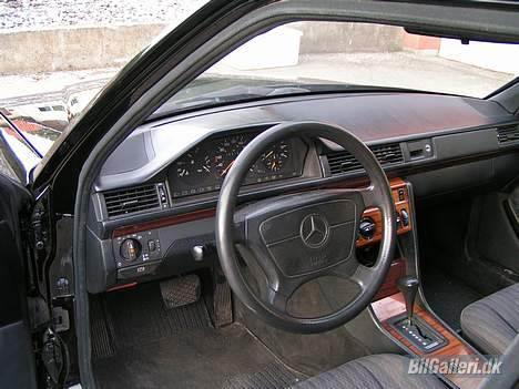 Mercedes Benz 300D Auto RIP billede 5