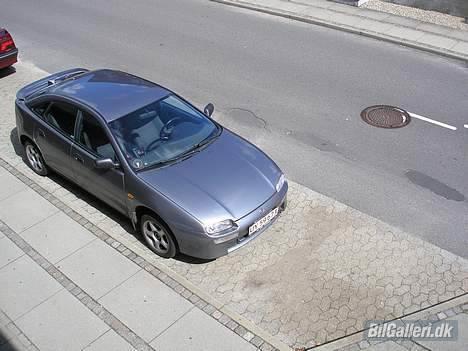 Mazda 323 F  Solgt..... billede 7