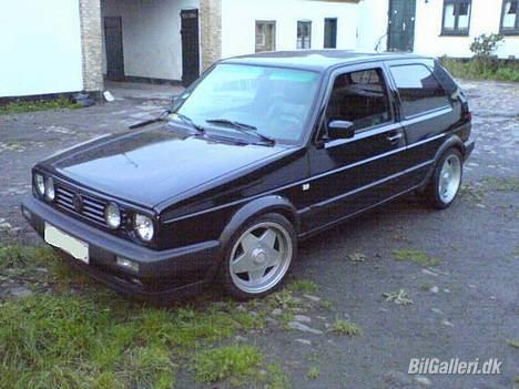 VW Golf 2...1.8 .......solgt billede 8