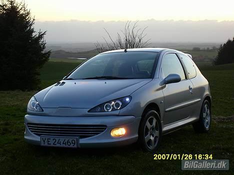 Peugeot 206 XR 1,6 solgt billede 1