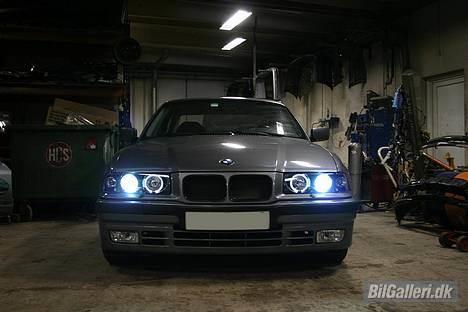 BMW 325i Coupe E36 (R) Solgt billede 5