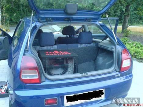 Mitsubishi Colt 1,3 GL (kørt i sænk) - da anlægget ik var færdigt  billede 2