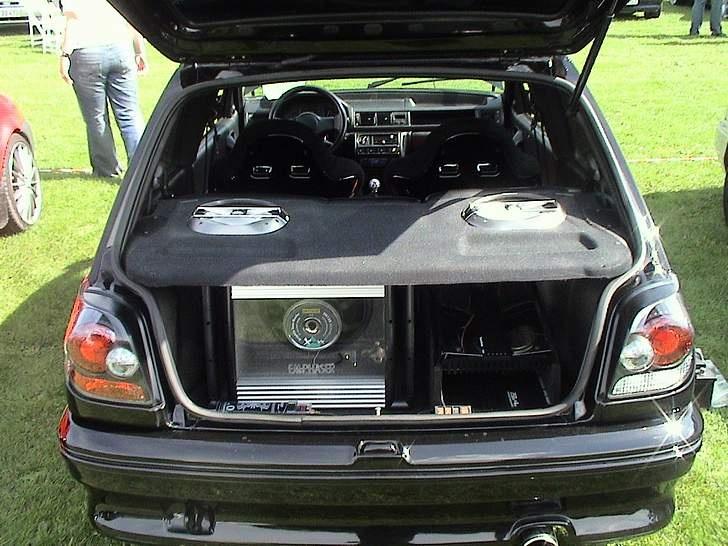 Ford Fiesta Xr2i  - SPILLER MEGA VILDT :o) billede 19