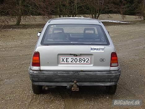 Opel Kadett E *solgt* billede 4