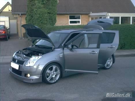 Suzuki Swift ( SOLGT ) billede 4