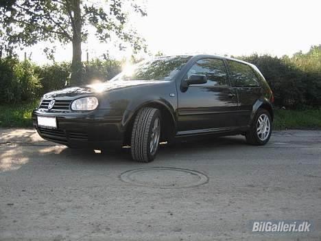 VW Golf IV GTI SOLGT billede 2
