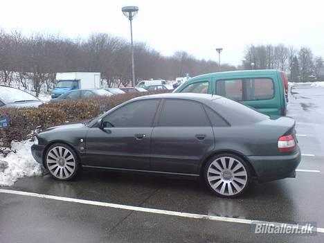 Audi A4 1,8 T *SOLGT* billede 15